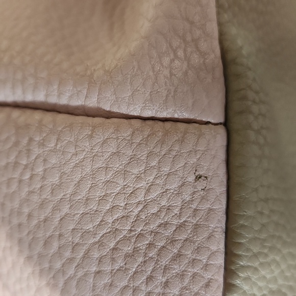 Anne Klein bucket pink and cream bag - Picture 9 of 15